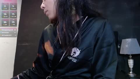 Snapshot of emilygomezz chatting on 03.08.25 Emily online show from 03.08.25