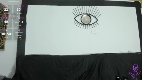 Snapshot of emilygomezz chatting on 11.04.25 Emily online show from 11.04.25