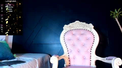 Emily online show from 12.19.24