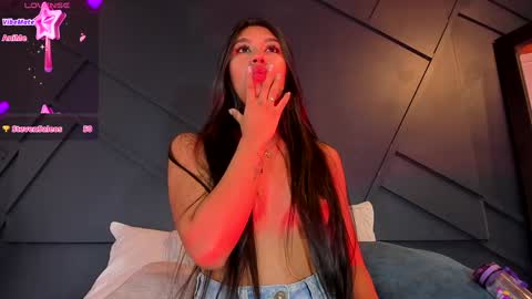 Emily online show from 01.26.25