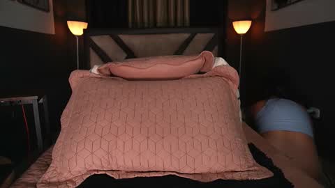 Emily Jhonson online show from 12.02.25