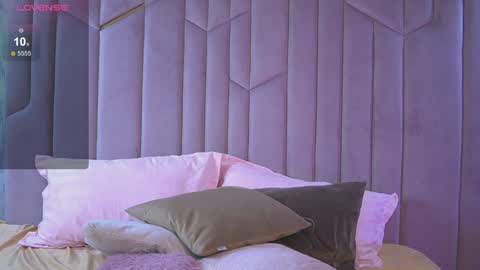 Emily online show from 12.18.24