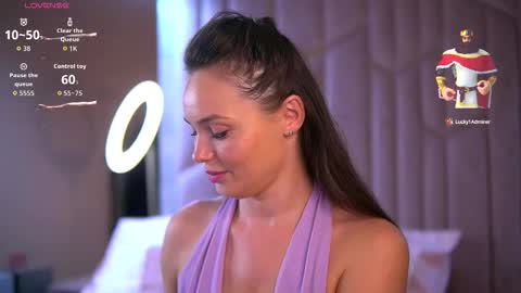 Emily online show from 09.17.25