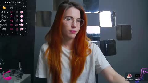 EmilyKents online show from 02.13.25