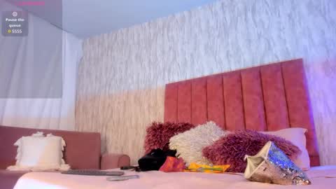 Snapshot of emilyparker__ chatting on 09.15.25 My IG - EmilyParker   online show from 09.15.25