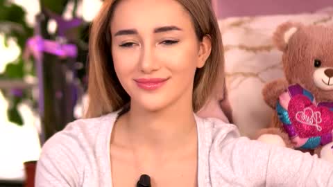 Emily online show from 09.15.25