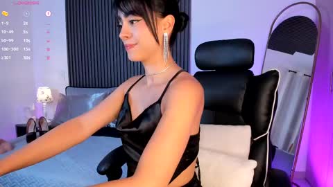 Emily online show from 03.11.25