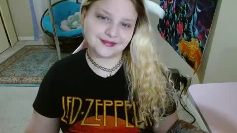 emily haze online show from 01.20.25