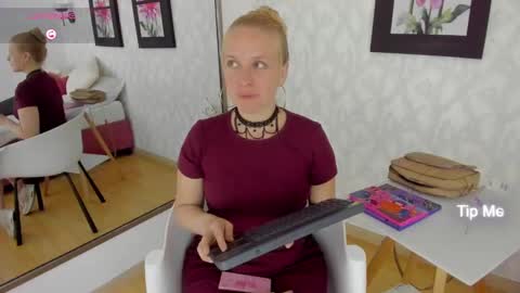 Summer 3 online show from 01.25.25