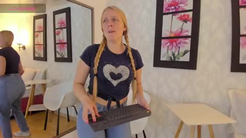 Summer 3 online show from 02.16.25