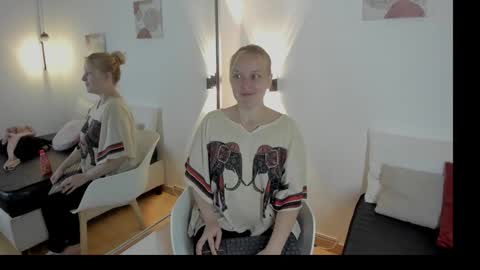 Summer 3 online show from 03.29.26