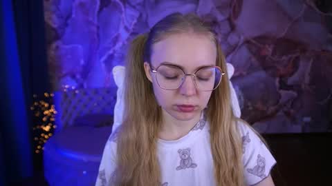 Snapshot of emilysunshines chatting on 10.20.25  MY NAME IS Emily WELCOME EVERYONE I WILL BE HAPPY TO GIVE YOU WHAT YOU HAVE DREAMED OF FOR SO LONG online show from 10.20.25