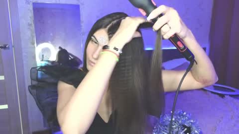 Emily online show from 12.10.24