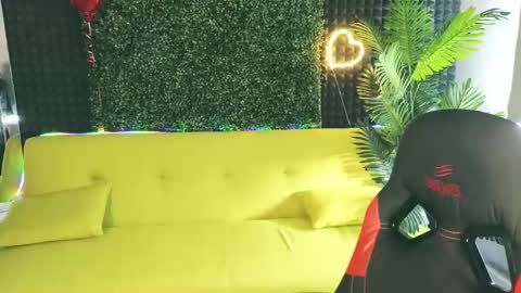 Emily online show from 03.03.25