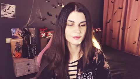 Emily online show from 10.30.25