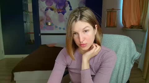 EmilyWalkers online show from 12.15.24