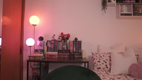 IG thickemmsss online show from 12.05.25