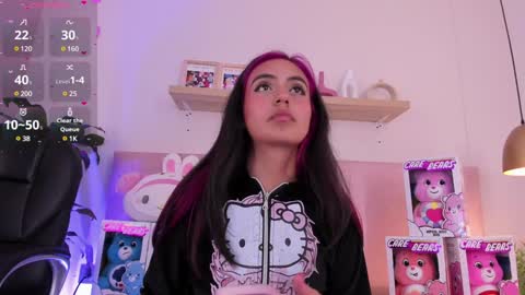 Emily Bank online show from 01.24.25