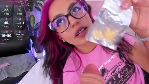 Emily Bank online show from 01.30.25