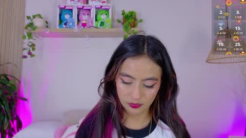 Snapshot of emilyy_bank chatting on 05.30.26 Emily Bank online show from 05.30.26