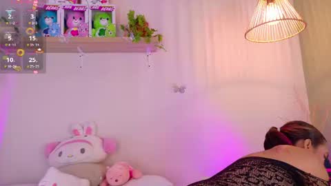 Emily Bank online show from 06.24.26