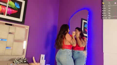 emilyy_cooperr online show from 05.20.26