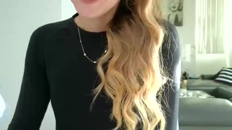 emilly online show from 10.23.25