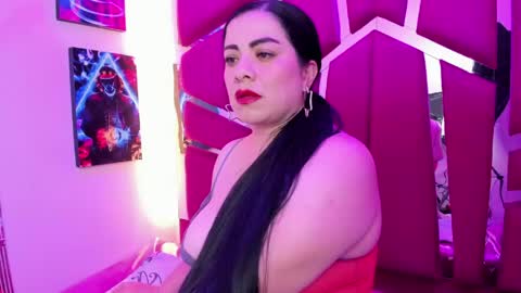 Emilyy Moon online show from 06.04.26