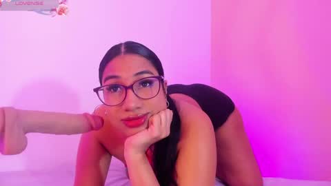 emilyy_walker online show from 05.06.26