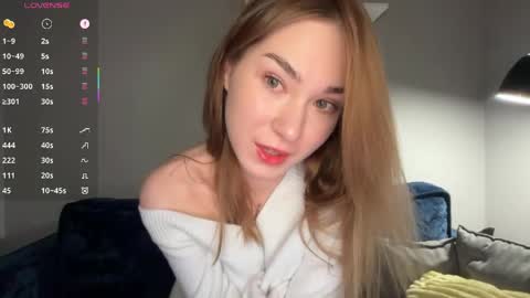 Snapshot of eminemswife chatting on 04.18.26 Nadya online show from 04.18.26