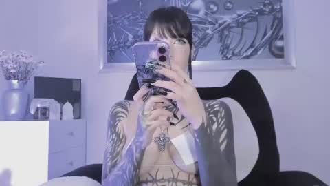 ELLE DANIELLE online show from 06.19.26