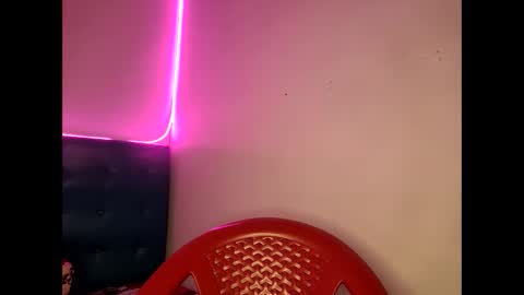 Snapshot of emiril chatting on 02.01.26 L i a time online 7am - 1pm Gtm-5 online show from 02.01.26