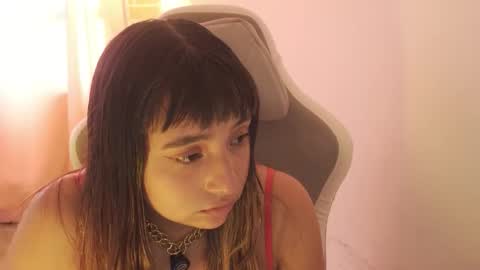 Snapshot of emitaa17228 chatting on 12.19.25 emma online show from 12.19.25