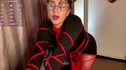 Emma Is here online show from 10.31.25