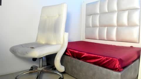 emma__js_ online show from 01.15.26