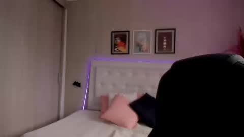 Snapshot of emma__smith01 chatting on 02.21.26 Emma online show from 02.21.26