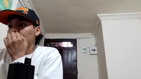 emma_and_thom online show from 02.16.26