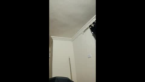 emma_and_thom online show from 03.18.26