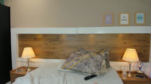 Snapshot of emma_bakker_ chatting on 01.26.25 Emma online show from 01.26.25