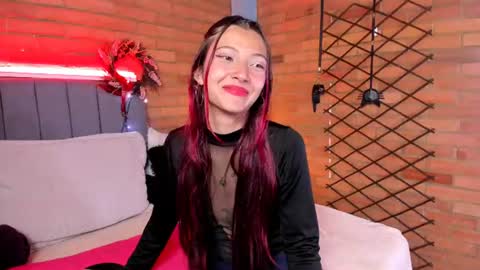 Hey Im EmmaHelp me reach 100 likes online show from 07.23.26