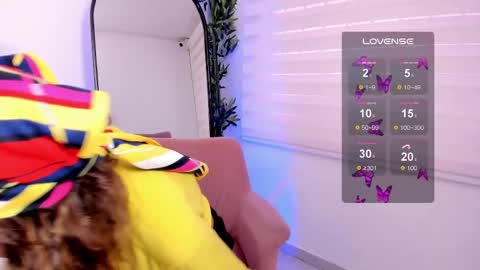 Snapshot of emma_bloom__ chatting on 03.08.25 Emma Bloom online show from 03.08.25