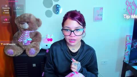 emma_boo_ online show from 03.26.26