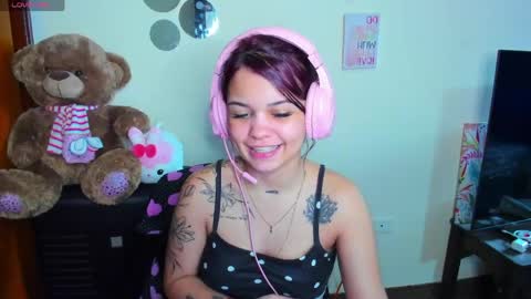 emma_boo_ online show from 04.15.26