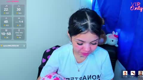 emma_boo_ online show from 07.30.26