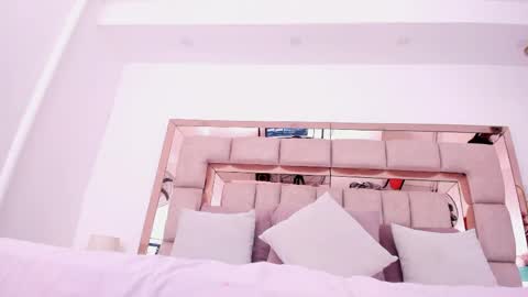 Snapshot of emma_castilloo chatting on 04.08.26 Emma Castillo online show from 04.08.26