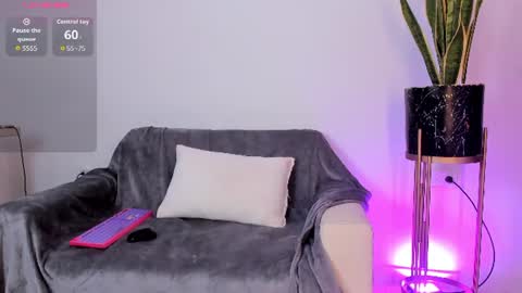 Emma online show from 07.12.26