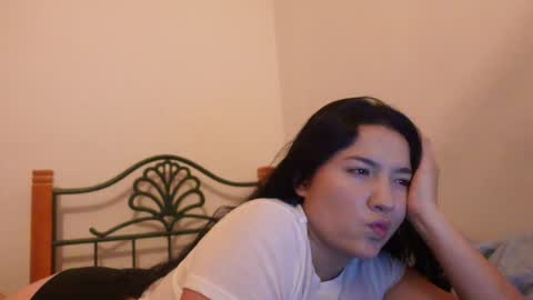 Snapshot of emma_johnson_ chatting on 10.10.25 emma_johnson_ online show from 10.10.25