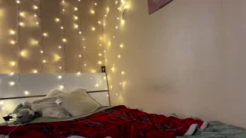 emma_just online show from 02.18.25