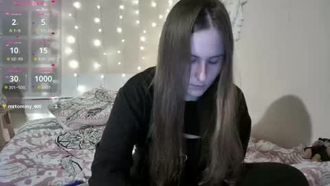 emma_just online show from 09.12.25