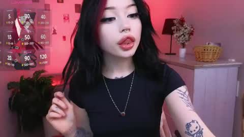 emma_kirks online show from 05.06.26